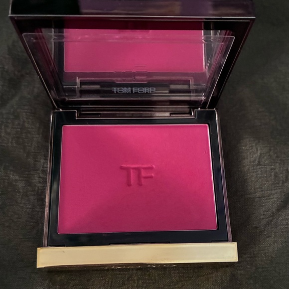 Tom Ford Narcissist hot pink fuchsia luxury blush - Picture 1 of 3